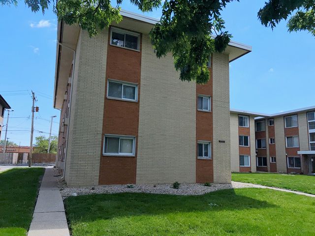 14633 Keystone Avenue 3H, Midlothian, IL 60445