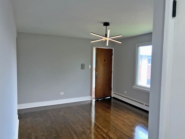 14633 Keystone Avenue 3H, Midlothian, IL 60445