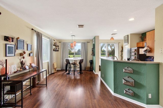 3167 Laurel Ridge Circle, Riviera Beach, FL 33404