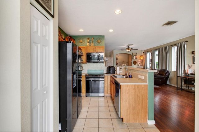 3167 Laurel Ridge Circle, Riviera Beach, FL 33404