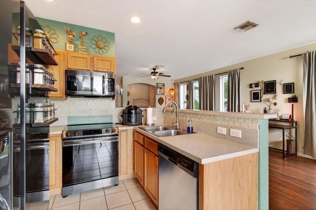 3167 Laurel Ridge Circle, Riviera Beach, FL 33404