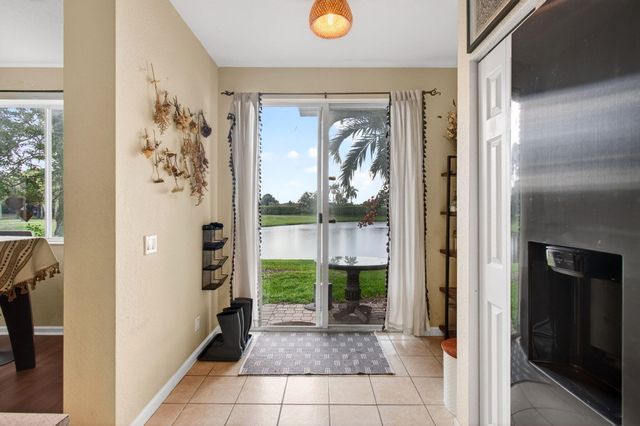 3167 Laurel Ridge Circle, Riviera Beach, FL 33404