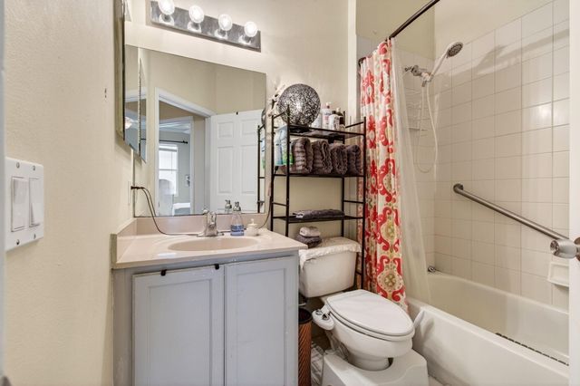 3167 Laurel Ridge Circle, Riviera Beach, FL 33404