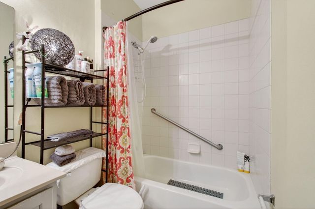 3167 Laurel Ridge Circle, Riviera Beach, FL 33404