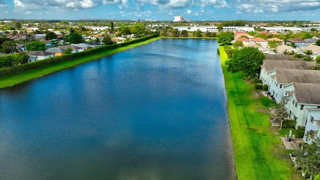 3167 Laurel Ridge Circle, Riviera Beach, FL 33404