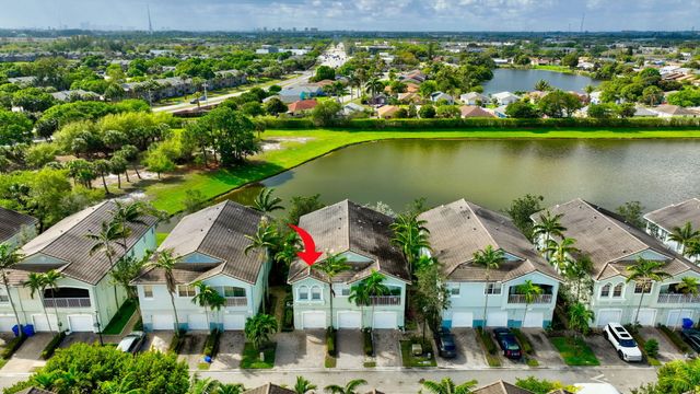 3167 Laurel Ridge Circle, Riviera Beach, FL 33404