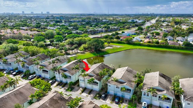 3167 Laurel Ridge Circle, Riviera Beach, FL 33404