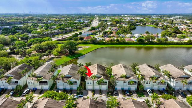 3167 Laurel Ridge Circle, Riviera Beach, FL 33404