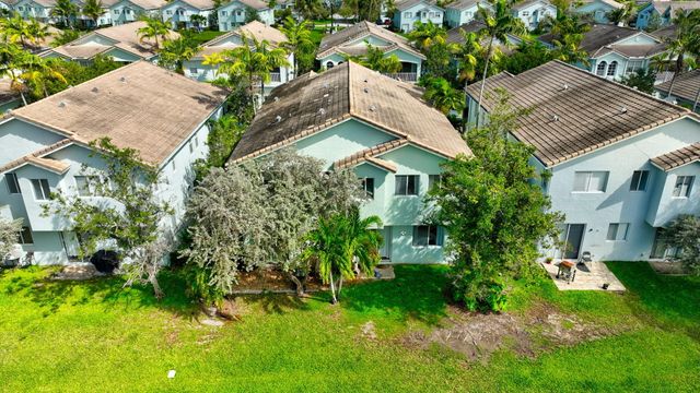 3167 Laurel Ridge Circle, Riviera Beach, FL 33404