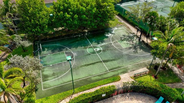 3167 Laurel Ridge Circle, Riviera Beach, FL 33404