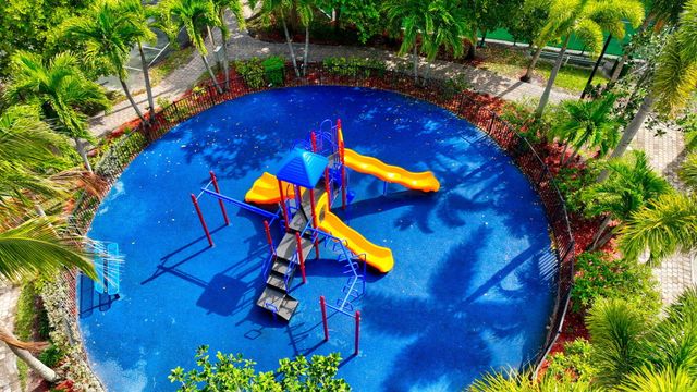 3167 Laurel Ridge Circle, Riviera Beach, FL 33404