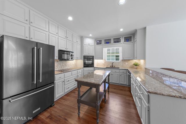 104 CYPRESS LAGOON Court, Ponte Vedra Beach, FL 32082