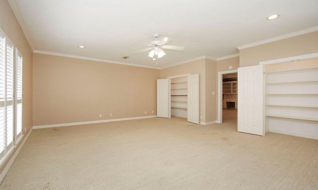 8 Epernay Place, Jersey Village, TX 77040