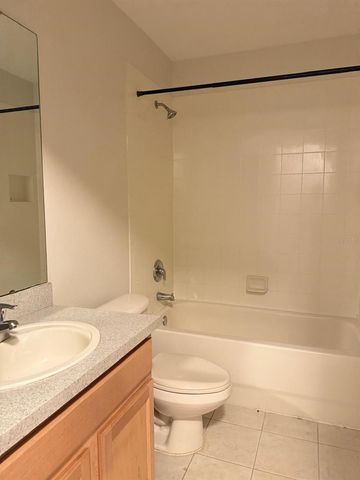 4132 HUNTERS PARK LANE, Orlando, FL 32837