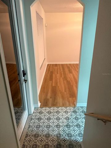 4132 HUNTERS PARK LANE, Orlando, FL 32837