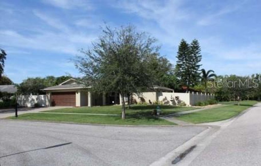 1508 CARROLWOOD DRIVE, Sarasota, FL 34232