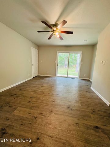 9301 Hondo Drive, Crossville, TN 38572