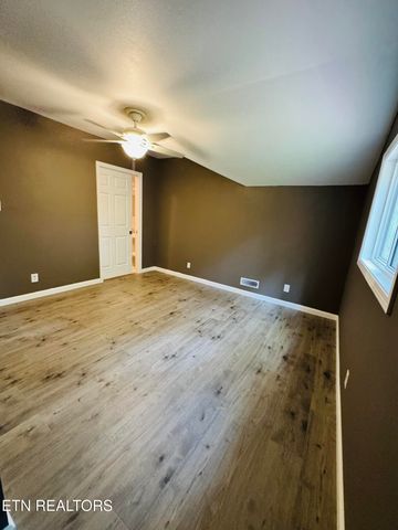 9301 Hondo Drive, Crossville, TN 38572