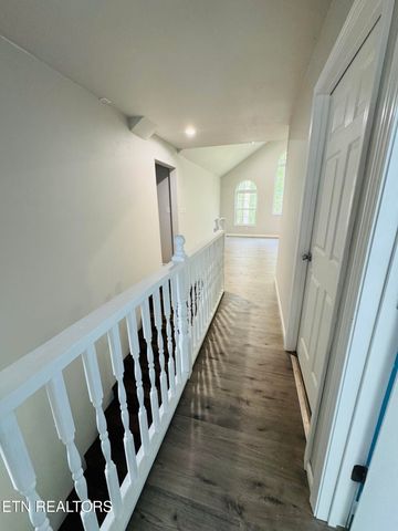 9301 Hondo Drive, Crossville, TN 38572