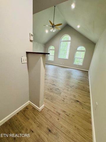 9301 Hondo Drive, Crossville, TN 38572