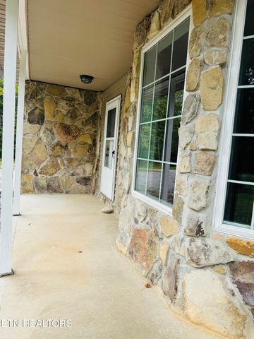 9301 Hondo Drive, Crossville, TN 38572