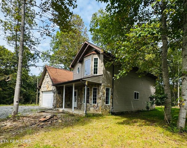 9301 Hondo Drive, Crossville, TN 38572