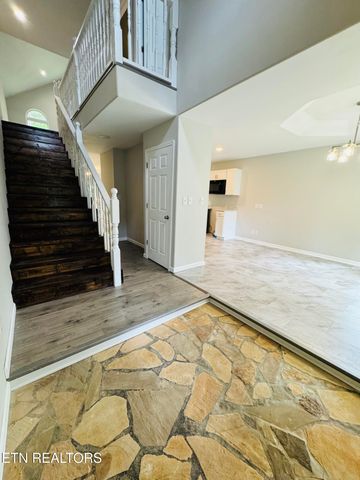 9301 Hondo Drive, Crossville, TN 38572