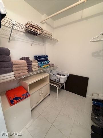 320 Seaview CT 2-712, Marco Island, FL 34145