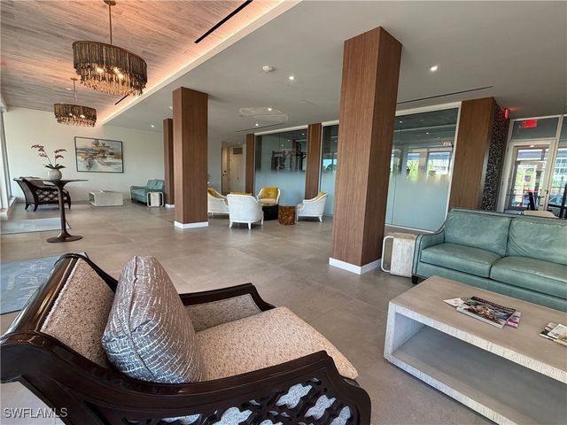 320 Seaview CT 2-712, Marco Island, FL 34145