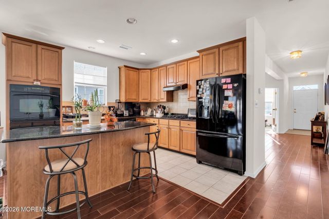 19 Turnbridge Court, Jackson, NJ 08527