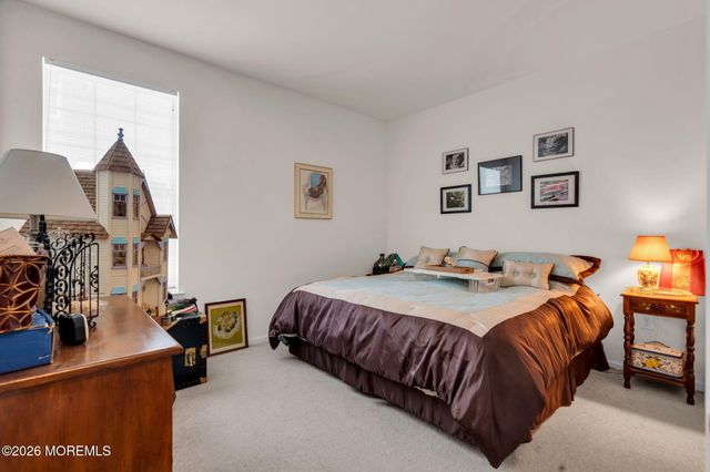 19 Turnbridge Court, Jackson, NJ 08527