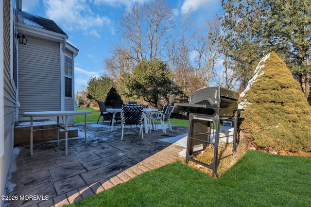 19 Turnbridge Court, Jackson, NJ 08527