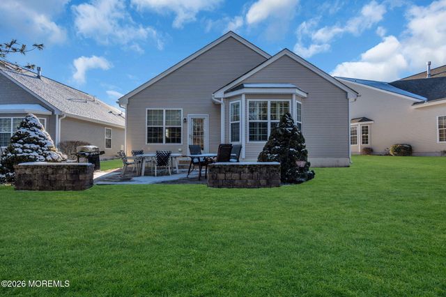 19 Turnbridge Court, Jackson, NJ 08527