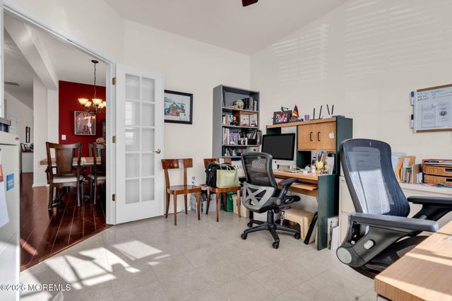 19 Turnbridge Court, Jackson, NJ 08527