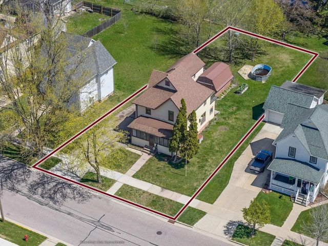 315 S Pine Street, Reedsburg, WI 53959