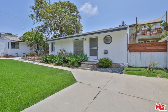 1817 17th Street, Santa Monica, CA 90404