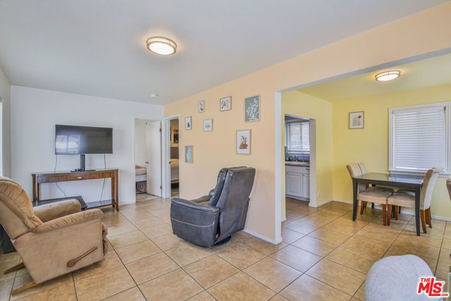 1817 17th Street, Santa Monica, CA 90404