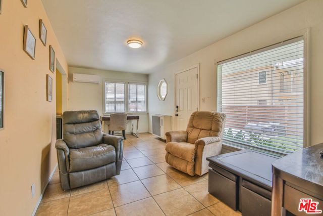 1817 17th Street, Santa Monica, CA 90404