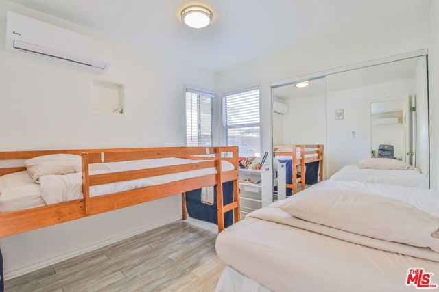 1817 17th Street, Santa Monica, CA 90404