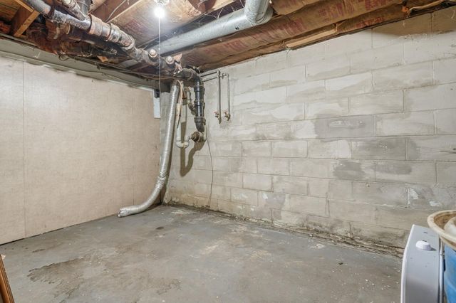 4613 W AB Avenue, Plainwell, MI 49080