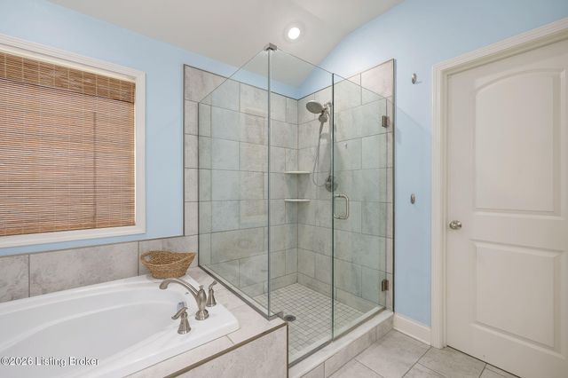 18683 Mila Marie Dr, Louisville, KY 40245