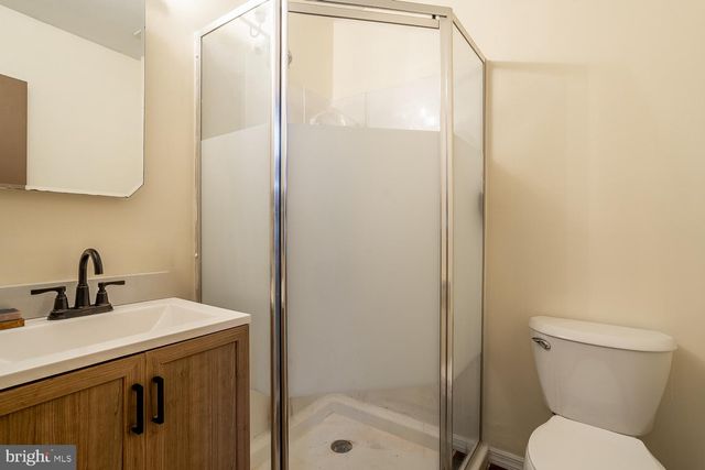 10 BULL RUN RD, Laurel Springs, NJ 08021