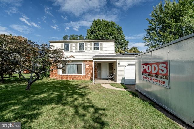 10 BULL RUN RD, Laurel Springs, NJ 08021
