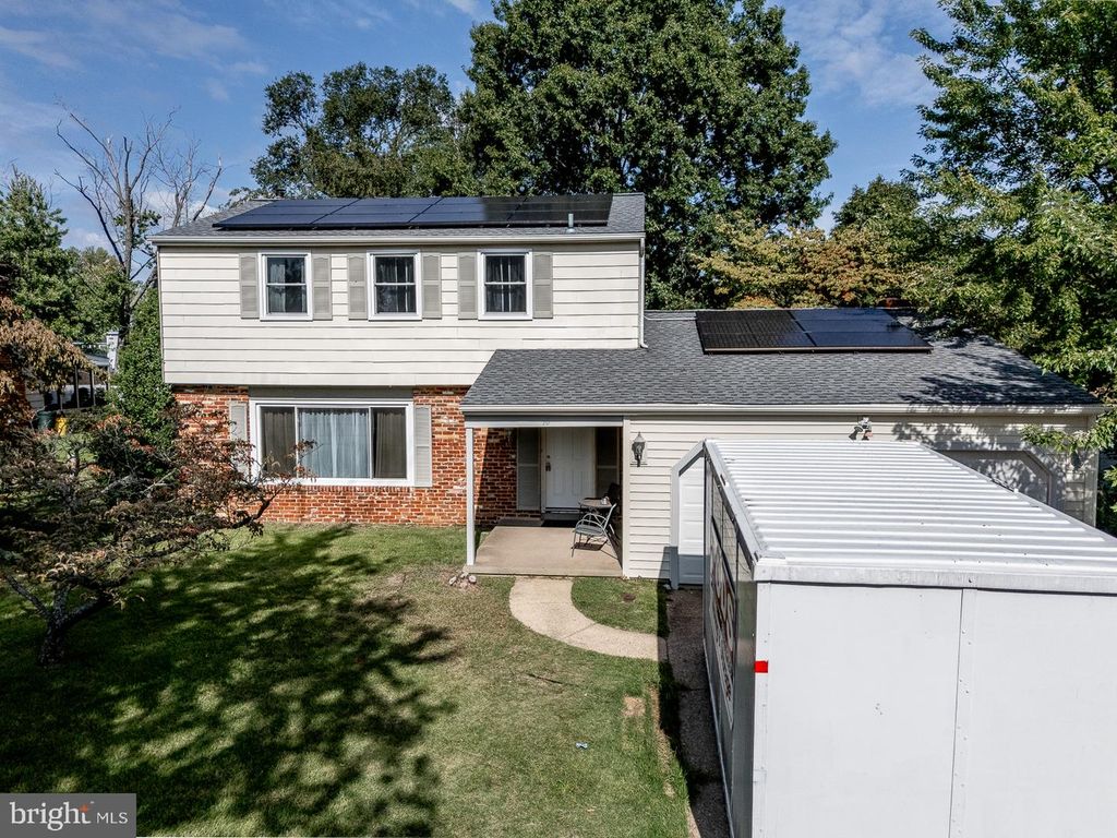 10 BULL RUN RD, LAUREL SPRINGS, NJ 08021 — photo 2