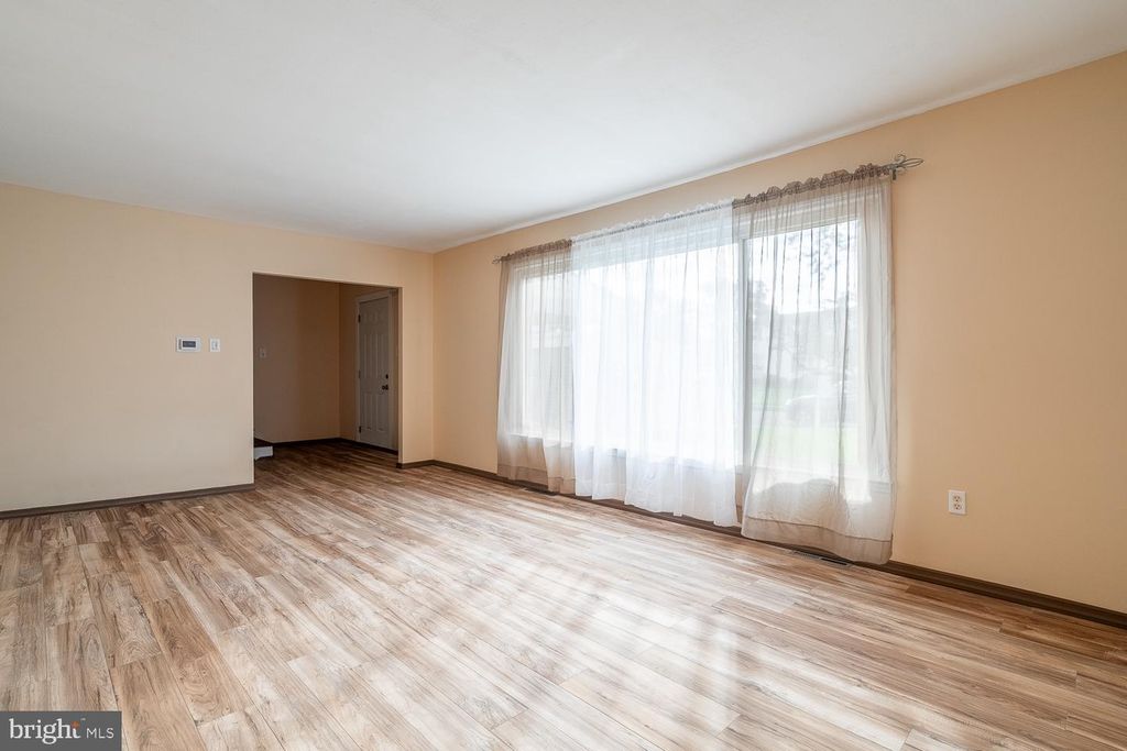 10 BULL RUN RD, LAUREL SPRINGS, NJ 08021 — photo 5