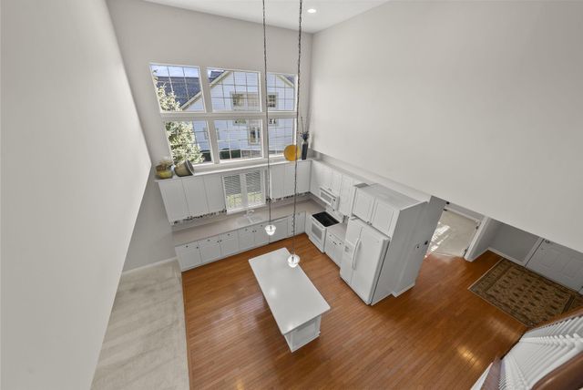 10053 Juliana Circle, Powell, OH 43065