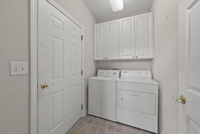 10053 Juliana Circle, Powell, OH 43065