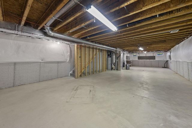 10053 Juliana Circle, Powell, OH 43065