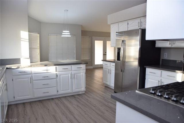 3640 Willow Bend Court, Las Vegas, NV 89121