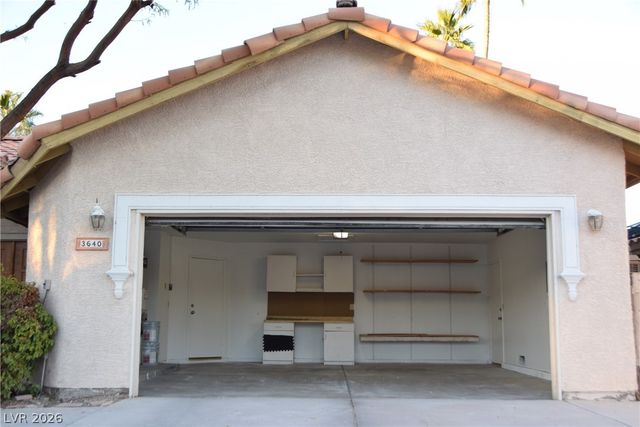 3640 Willow Bend Court, Las Vegas, NV 89121